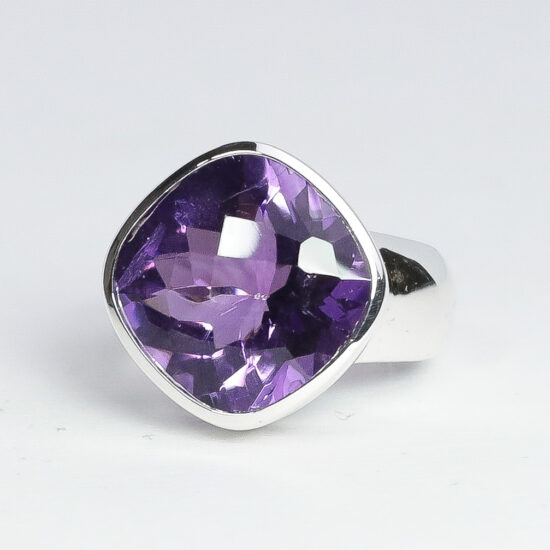 Amethyst Captivating Ring wholesale jewelry suppliers online