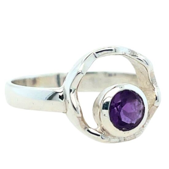 Amethyst Oasis Ring