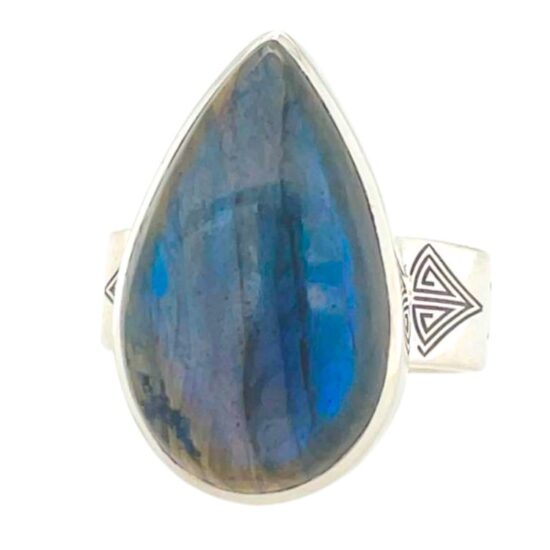 Labradorite Serenade Ring - Image 2